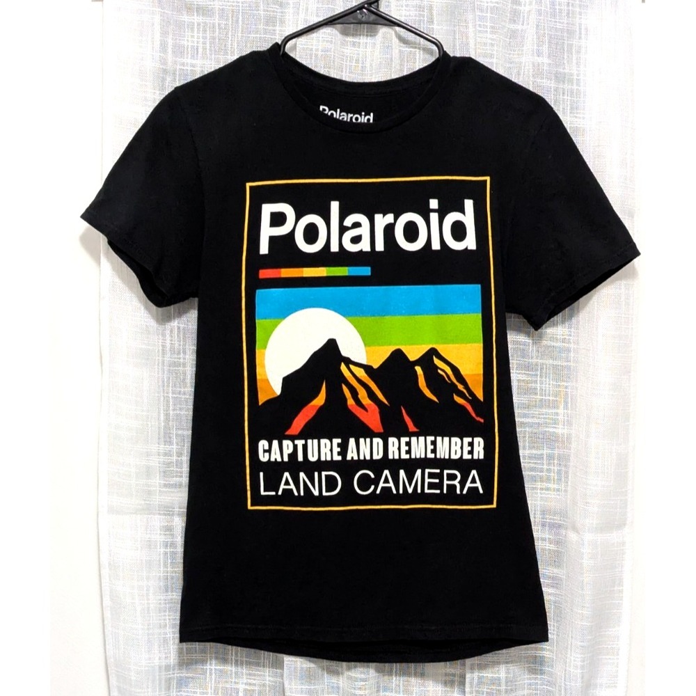 Polaroid Capture And Remember Land Camera Graphic T-Shirt Sz Small Slim 2020 - Picture 2 of 5